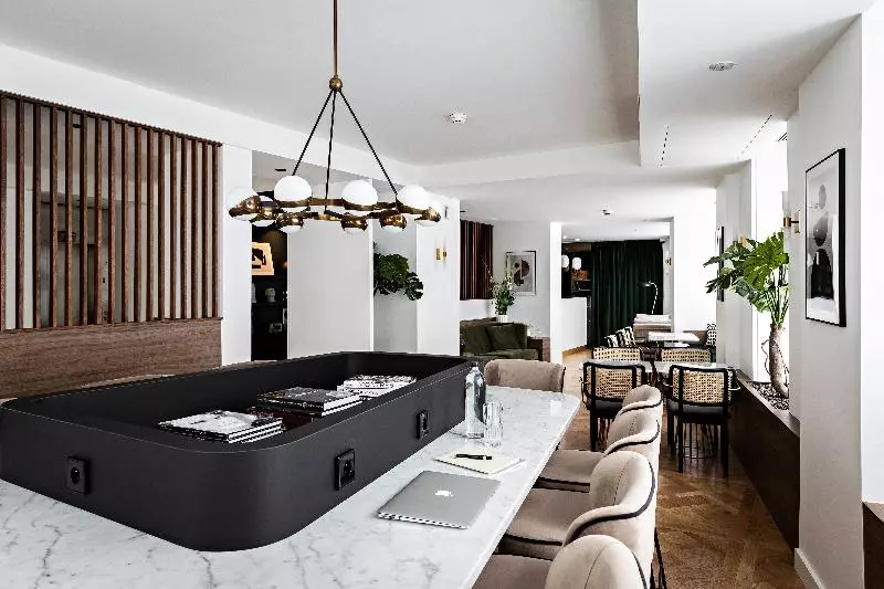 Fotos del hotel Holiday Inn Paris Elysées, An Ihg:  14