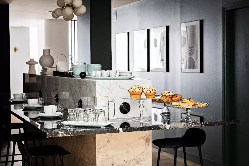 Fotos del hotel Holiday Inn Paris Elysées, An Ihg:  7