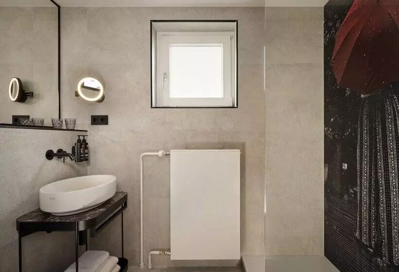 Fotos del hotel Park Plaza Berlin Kudamm:  2