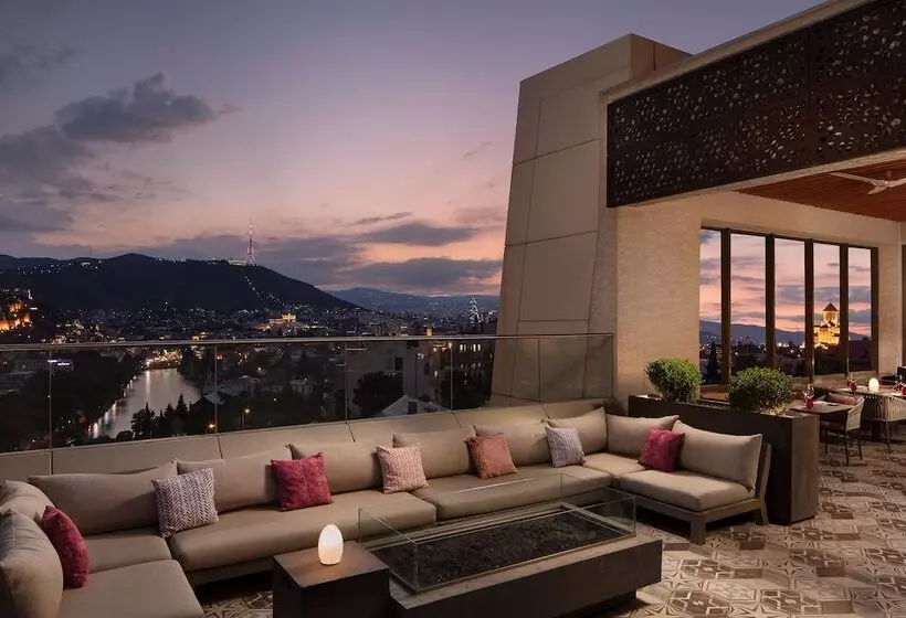 Fotos del hotel Sheraton Grand Tbilisi Metechi Palace:  5