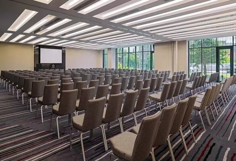 Fotos del hotel Sheraton Grand Tbilisi Metechi Palace:  17