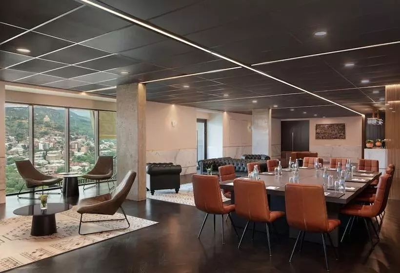 Fotos del hotel Sheraton Grand Tbilisi Metechi Palace:  25