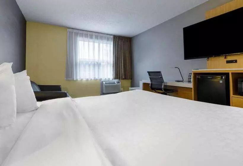 Fotos del hotel Clarion Pointe Quebec Airport:  5