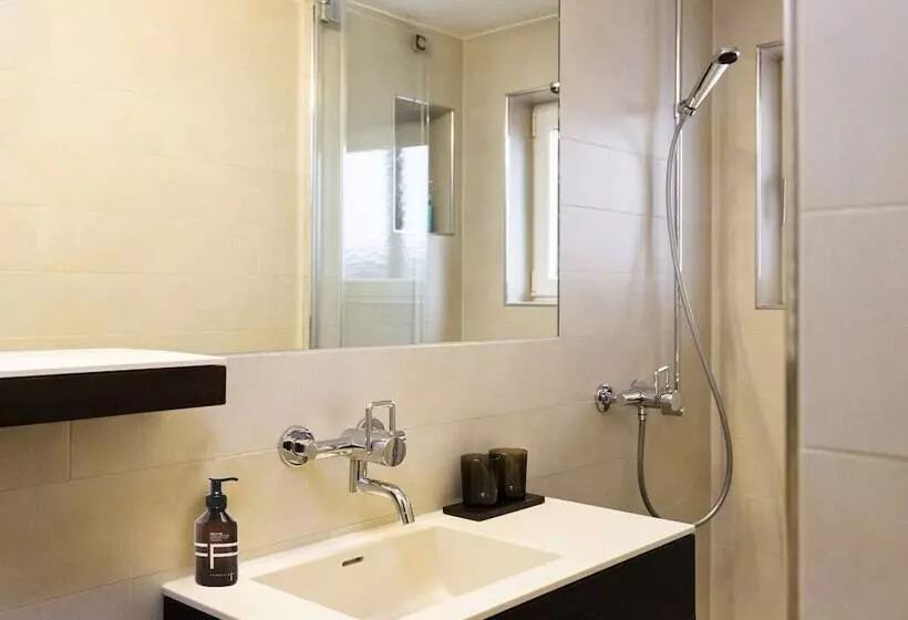 Fotos del hotel Boutique Hotel Helmhaus Zürich:  4