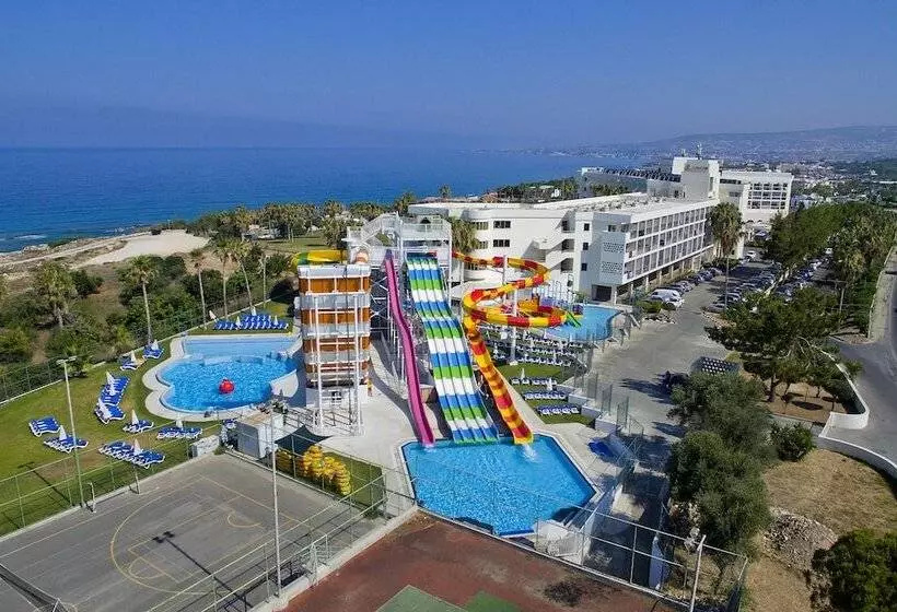 Leonardo Laura Beach & Splash Resort