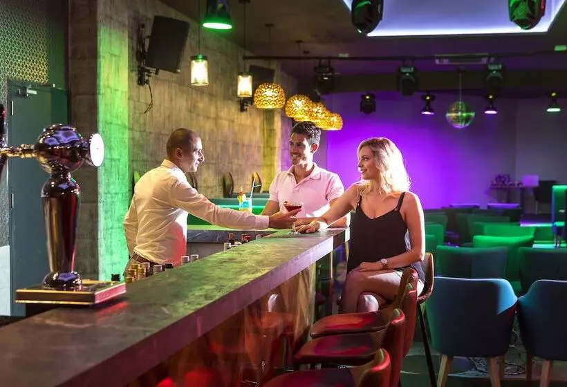 Fotos del hotel Leonardo Laura Beach & Splash Resort:  23