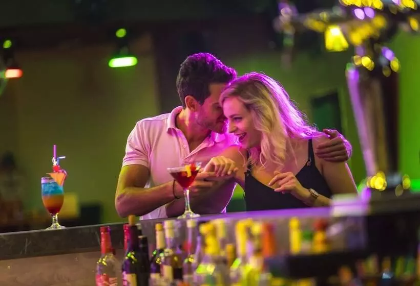 Fotos del hotel Leonardo Laura Beach & Splash Resort:  12