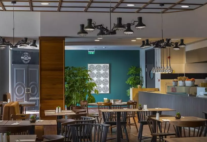 Fotos del hotel Leonardo Laura Beach & Splash Resort:  17