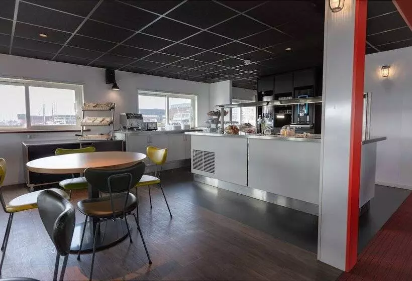 Fotos del hotel Botel:  12