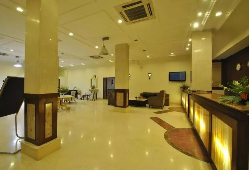 Fotos del hotel Siddharth:  10