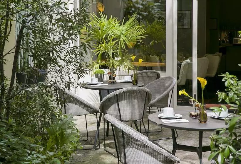 Fotos del hotel Hôtel A La Villa Des Artistes:  4