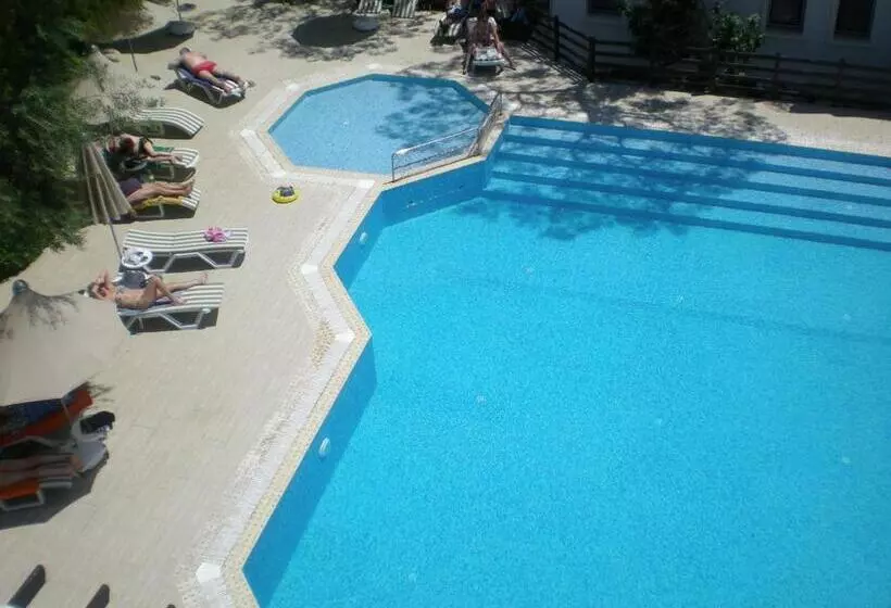 Fotos del hotel Atrium:  8