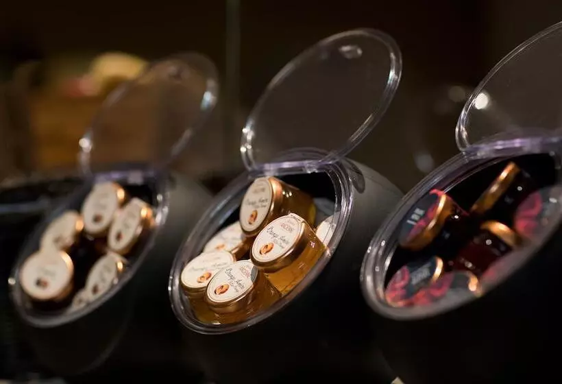 Fotos del hotel Prince Albert Lyon Bercy:  8