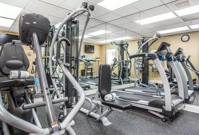 Fotos del hotel Quality Suites Atlanta Buckhead Village North:  3