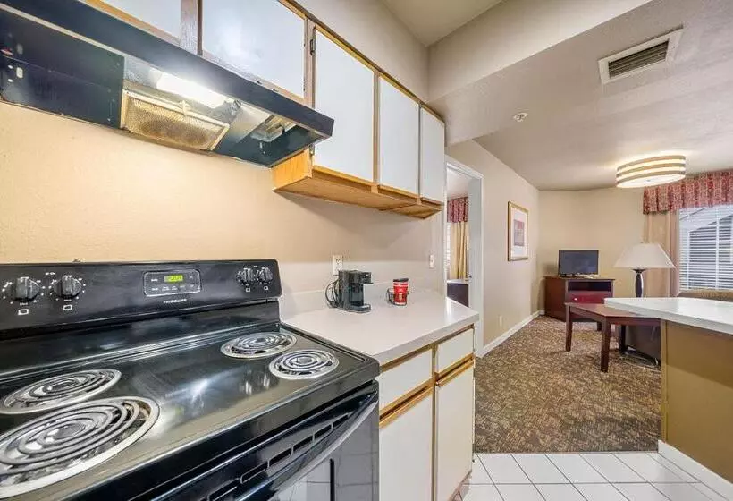 Fotos del hotel Quality Suites Atlanta Buckhead Village North:  19