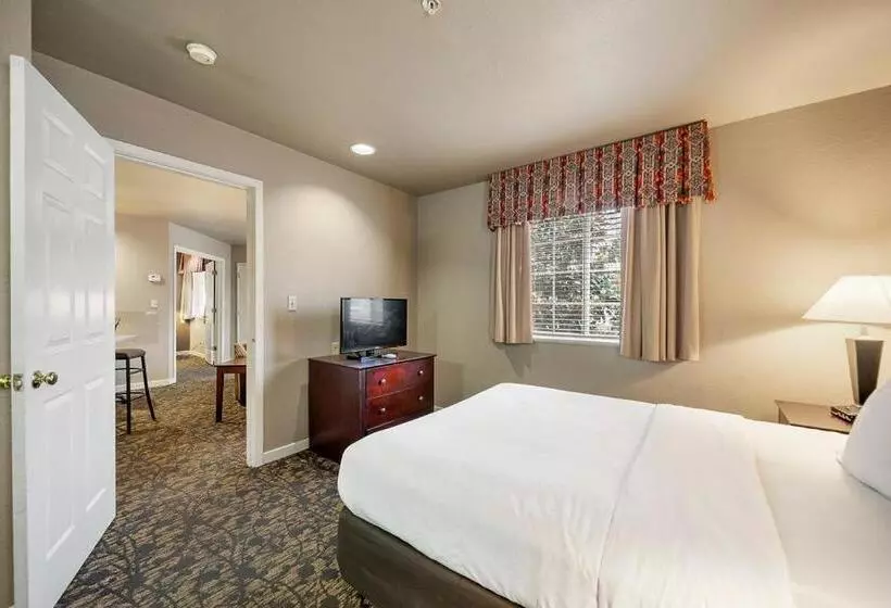 Fotos del hotel Quality Suites Atlanta Buckhead Village North:  8