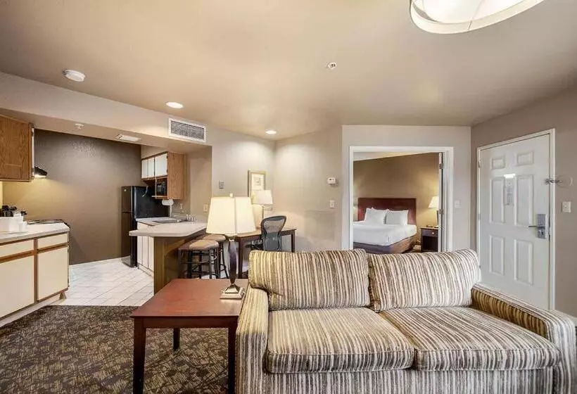 Fotos del hotel Quality Suites Atlanta Buckhead Village North:  15