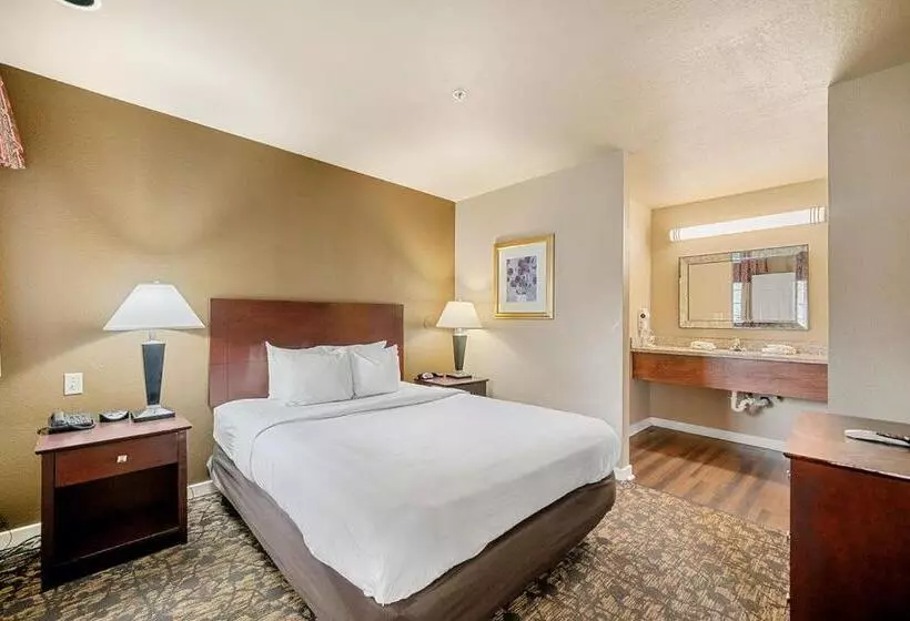 Fotos del hotel Quality Suites Atlanta Buckhead Village North:  12