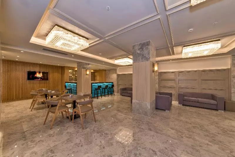 Fotos del hotel Golden Royal:  16