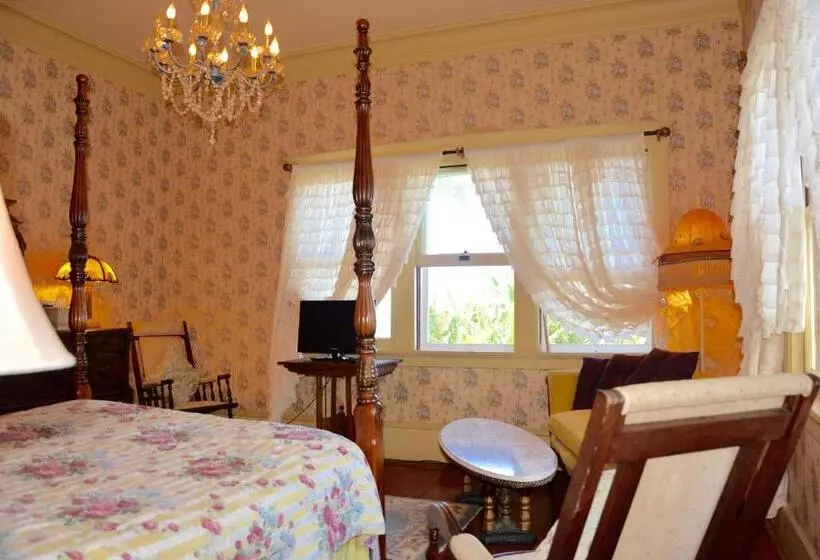 Fotos del hotel Manoa Valley Inn:  10