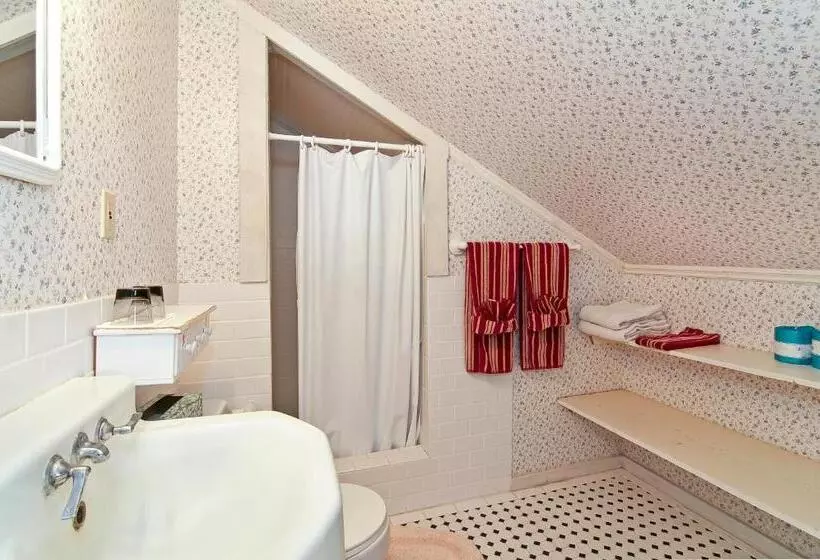 Fotos del hotel Manoa Valley Inn:  21