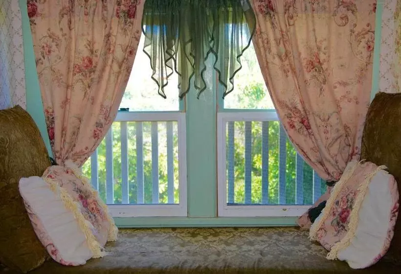 Fotos del hotel Manoa Valley Inn:  24