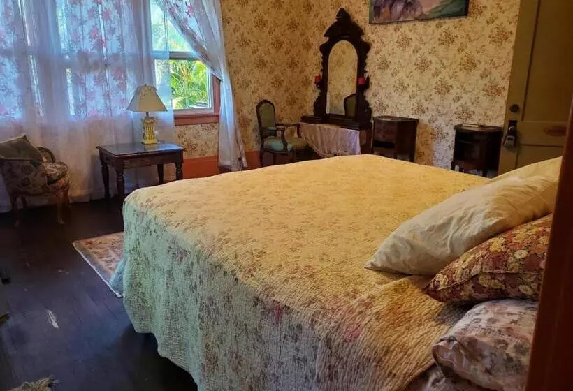 Fotos del hotel Manoa Valley Inn:  2