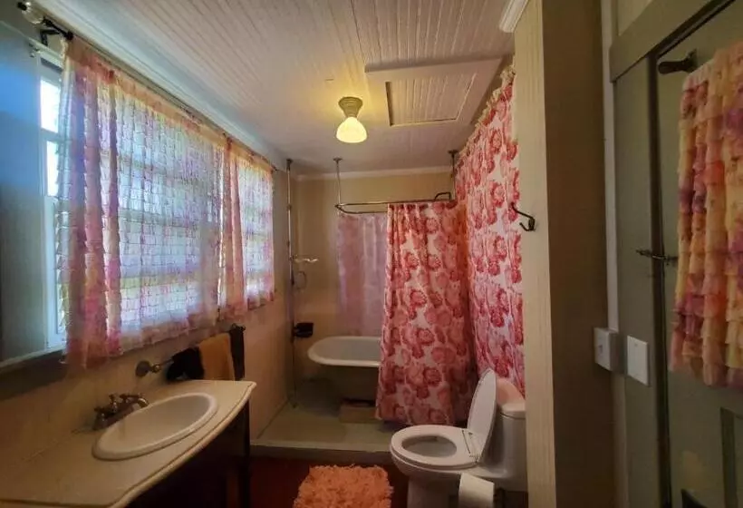 Fotos del hotel Manoa Valley Inn:  13