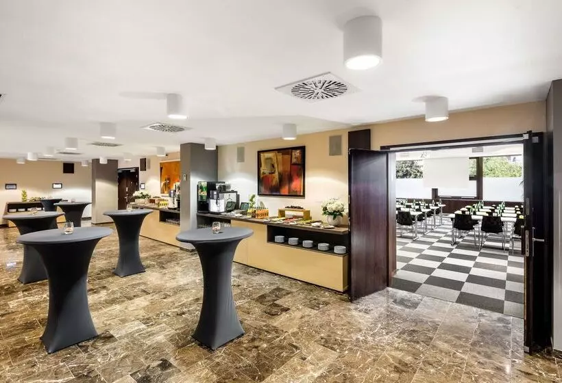 Fotos del hotel Occidental Praha:  40