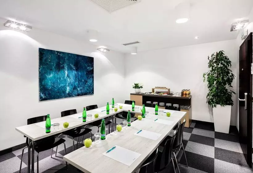 Fotos del hotel Occidental Praha:  18