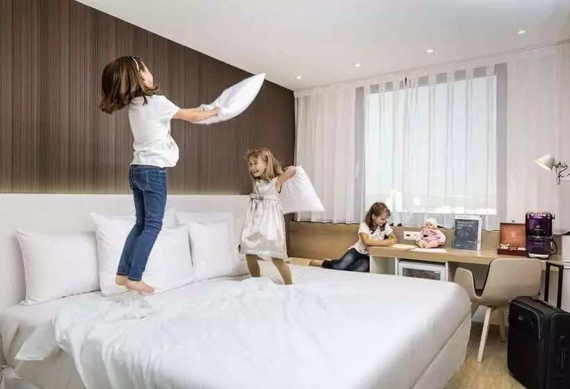 Fotos del hotel Occidental Praha:  2