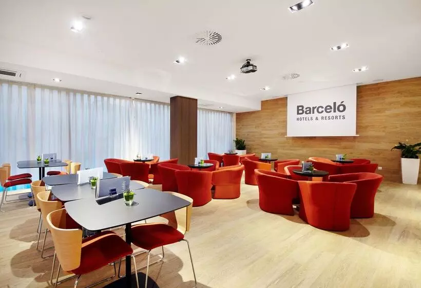 Fotos del hotel Occidental Praha:  32