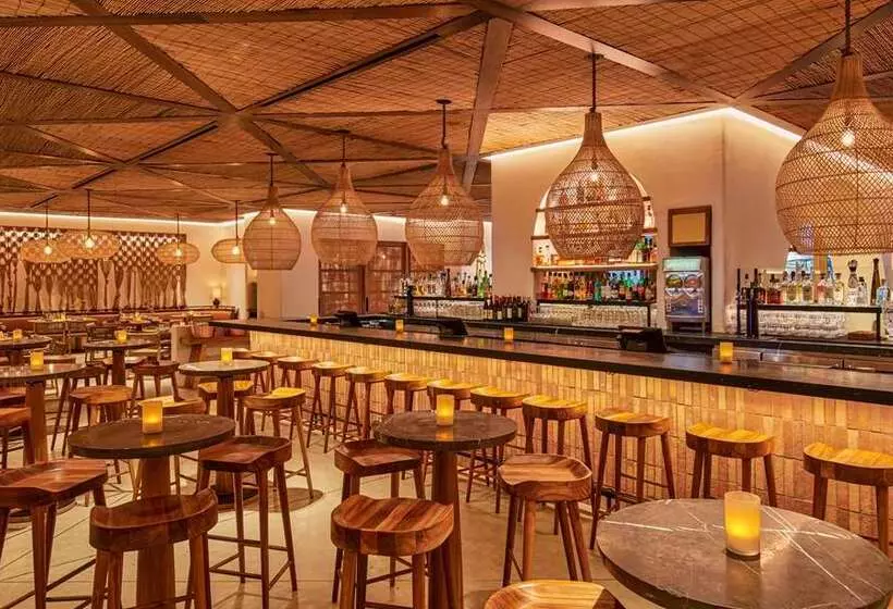 Fotos del hotel Virgin S Las Vegas, Curio Collection By Hilton:  24