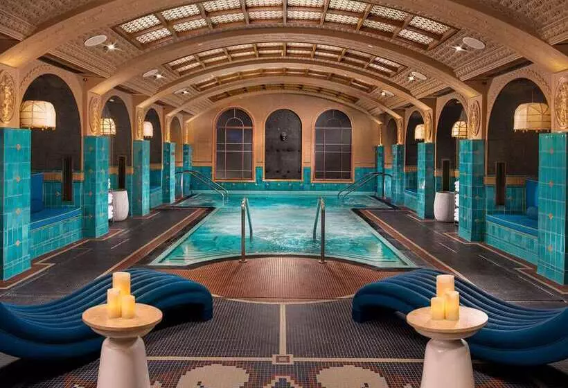 Fotos del hotel Virgin S Las Vegas, Curio Collection By Hilton:  5