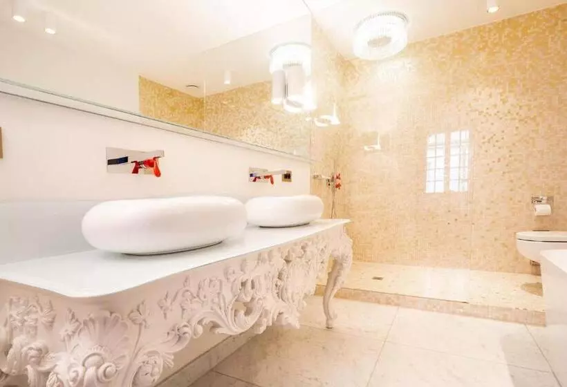 Fotos del hotel Small Luxury  De Witte Lelie:  9