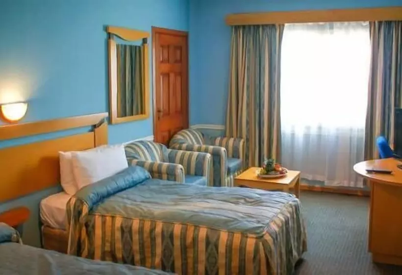 The Crescent Beach  & Leisure Resort