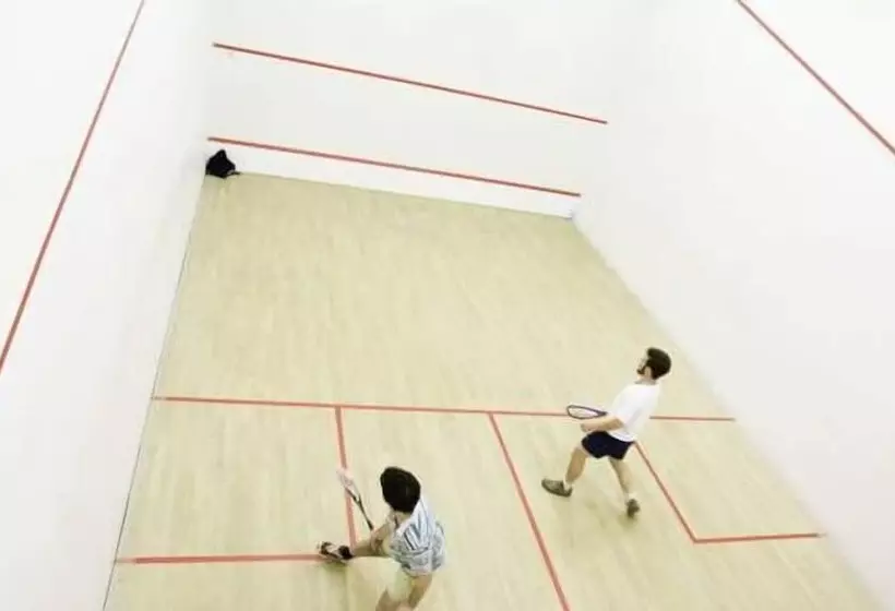 Fotos del hotel The Crescent Beach  & Leisure Resort:  9