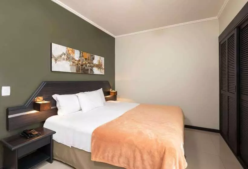 Fotos del hotel Wyndham Golden Foz Suítes:  19