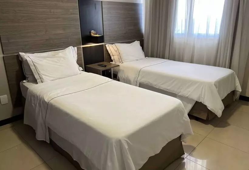 Fotos del hotel Wyndham Golden Foz Suítes:  16