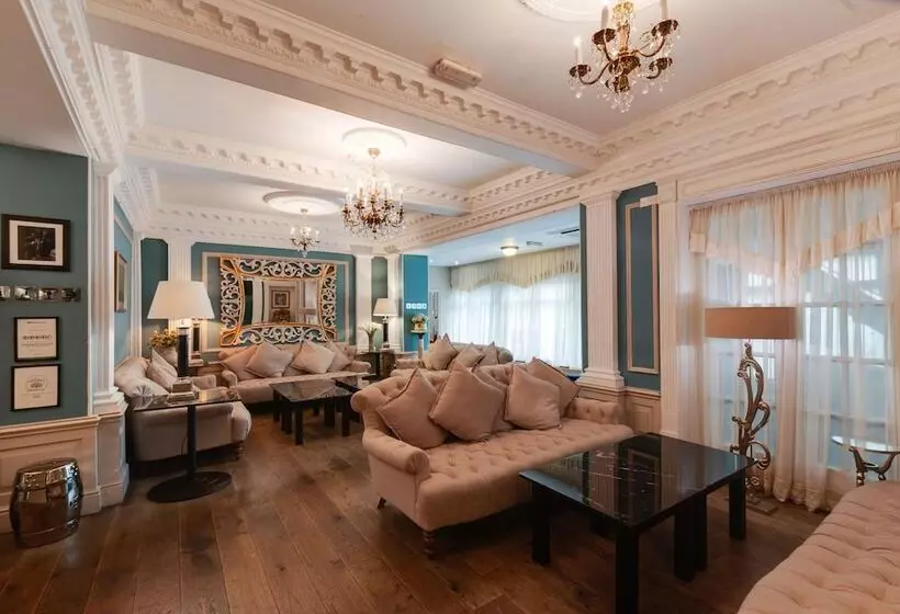 Fotos del hotel The Empire  & Spa:  4