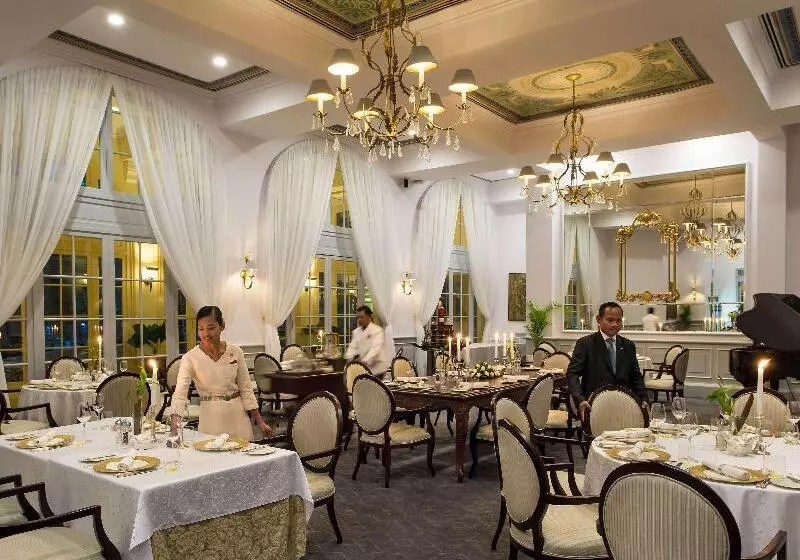 Fotos del hotel Raffles Hotel Le Royal:  5