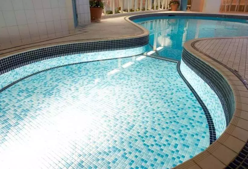 Fotos del hotel The Red Lea:  8