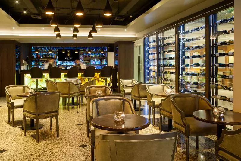 Fotos del hotel Regal Pacific Santiago:  6