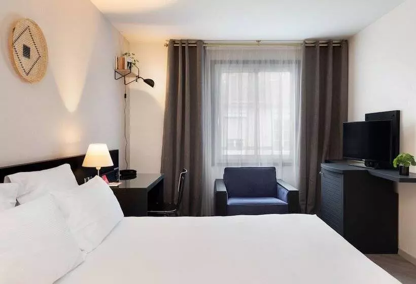Fotos del hotel Hôtel Axotel Lyon:  6