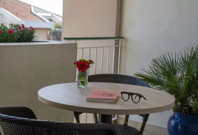 Fotos del hotel Amarante Cannes:  15