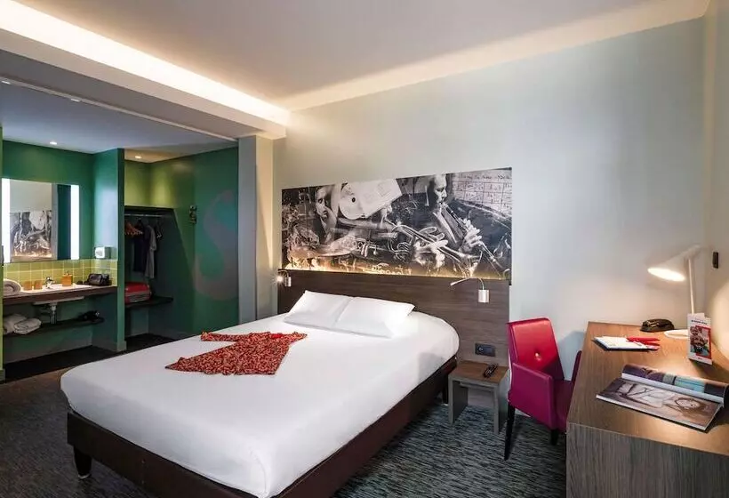 Greet  Lyon Confluence