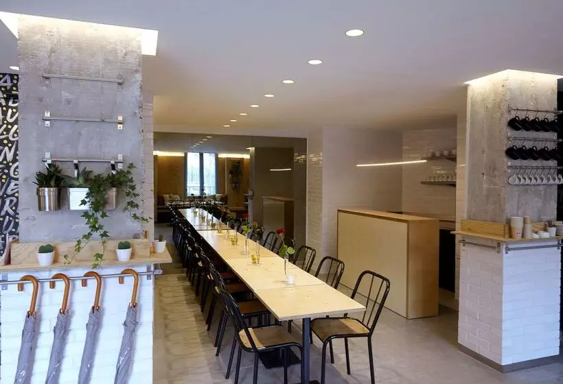 Fotos del hotel Hôtel Gaston:  19