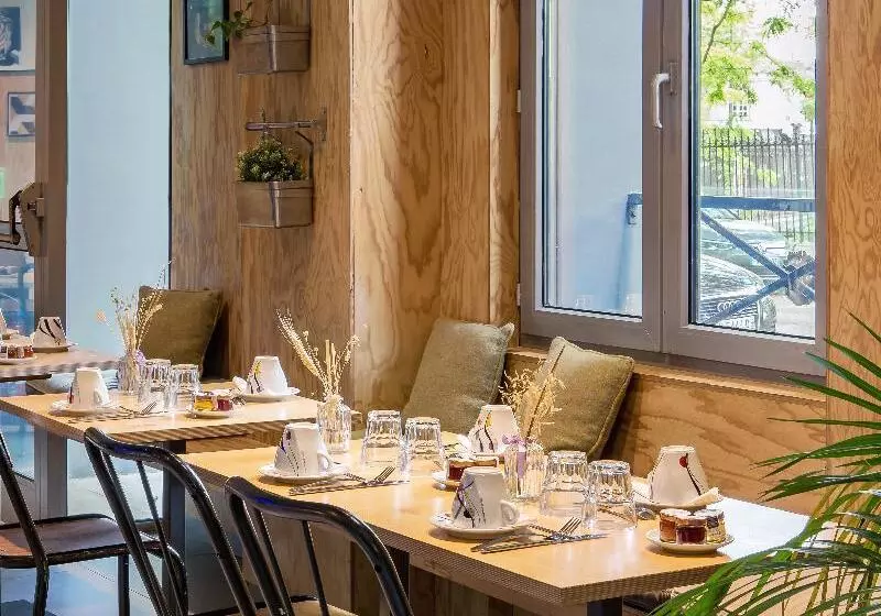 Fotos del hotel Hôtel Gaston:  23