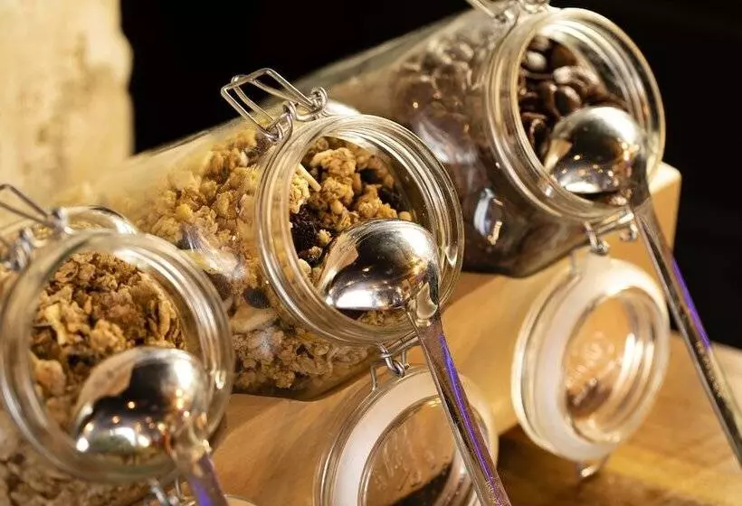 Fotos del hotel Maxim Folies:  5