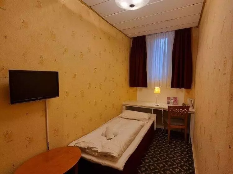 Fotos del hotel Safestay Berlin:  19